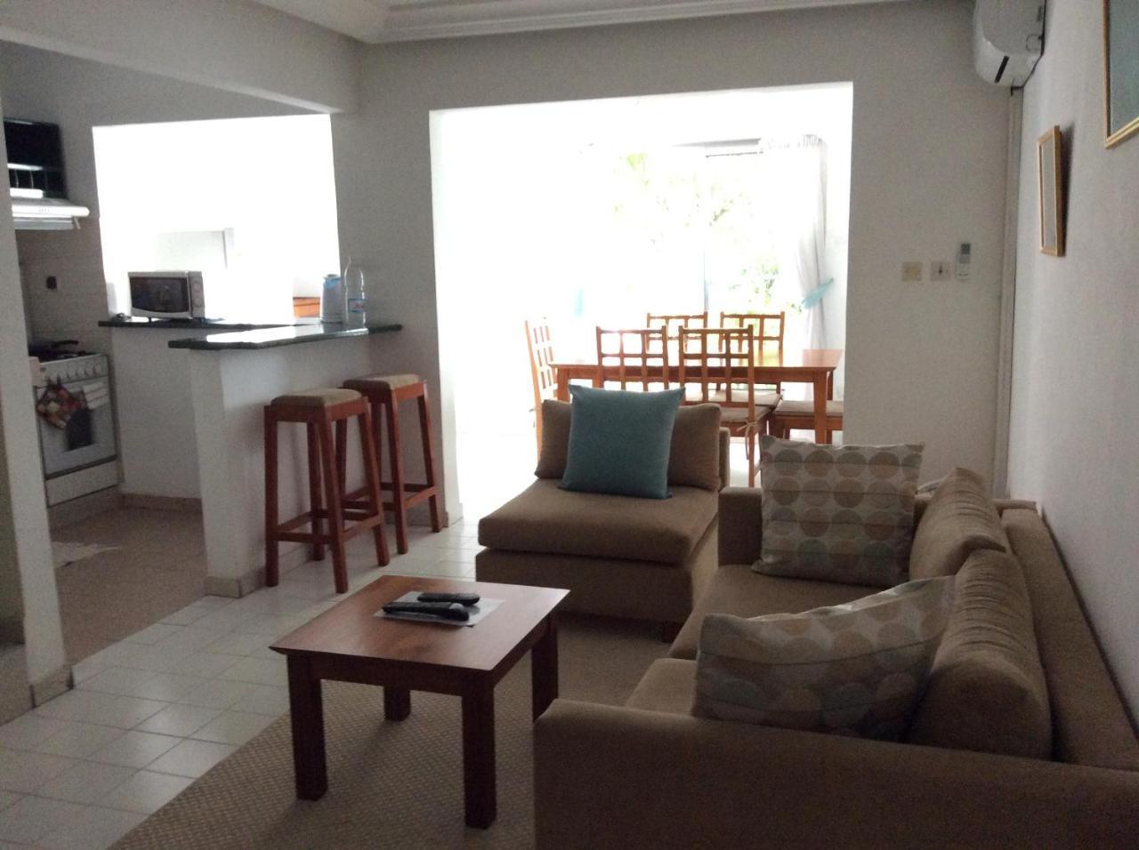 Residence le Flamboyant Abidjan Extérieur photo