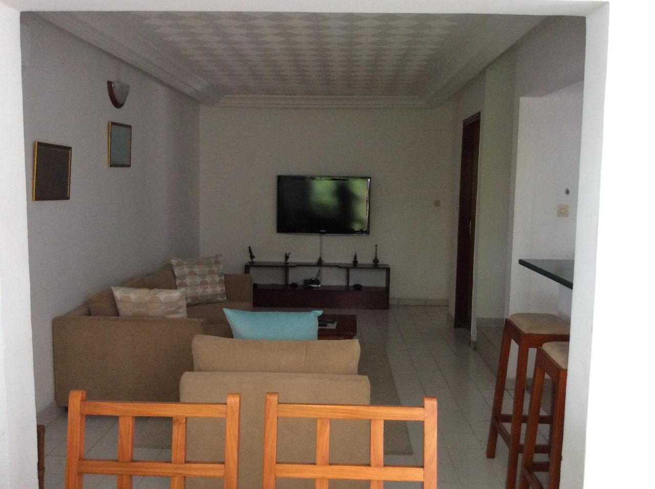 Residence le Flamboyant Abidjan Extérieur photo